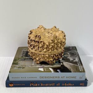 Lidded Woven Basket Trinket Keepsake Box Interior Decor Natural Fibers